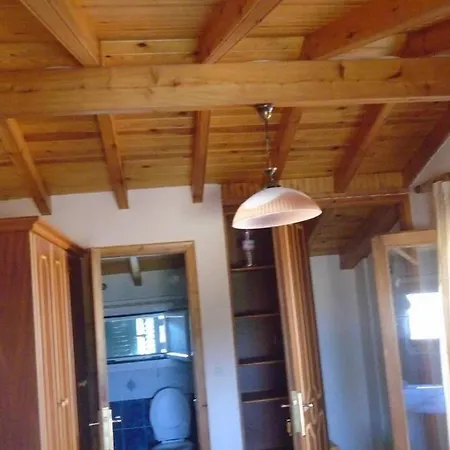 Eleni'S House In Valaneio