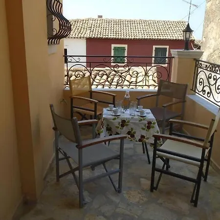 Eleni'S House In Valaneio Valanio